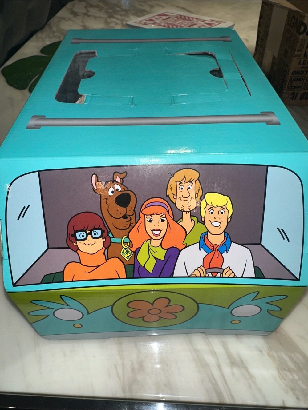 Wet n wild Scooby-Doo Mystery Machine make up brand new never been opened